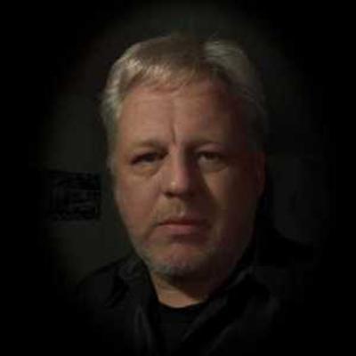 Ralf W. (WellDonePics)